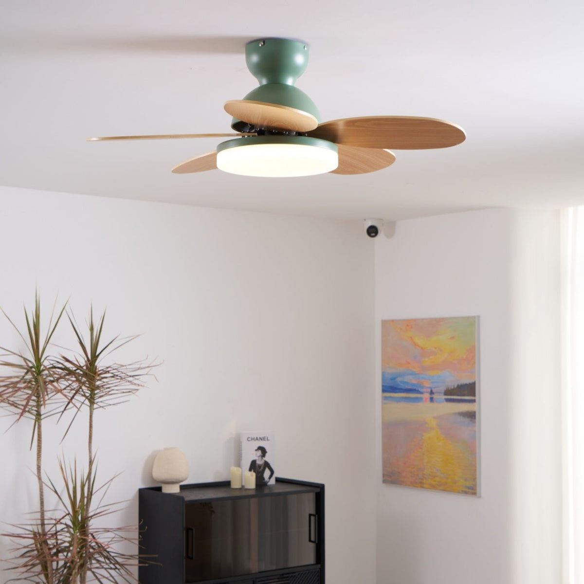 Petal-Shaped Ceiling Fan with LED Light and Remote | Quiet Reversible DC Motor