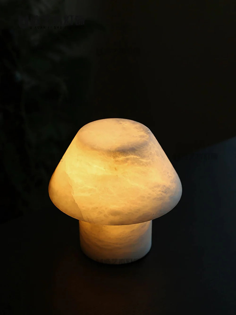 Lámpara de mesa de alabastro Petra Stone House