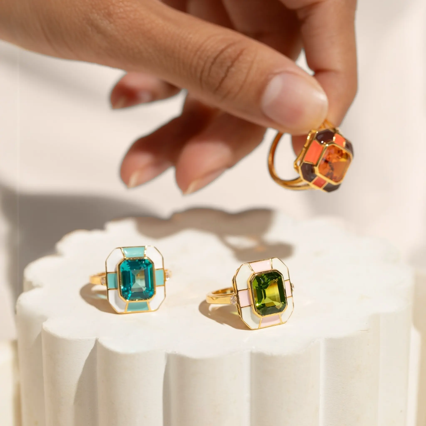 El anillo de declaración Iconic