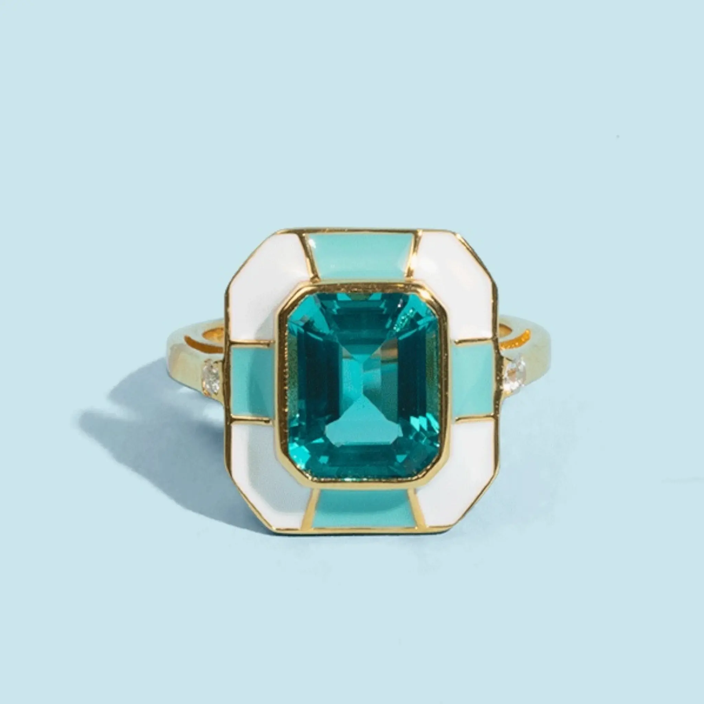 El anillo de declaración Iconic