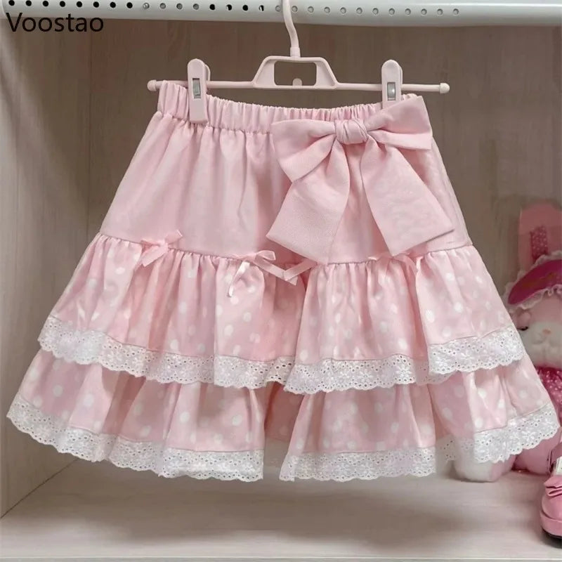 Falda con volantes rosa de lunares