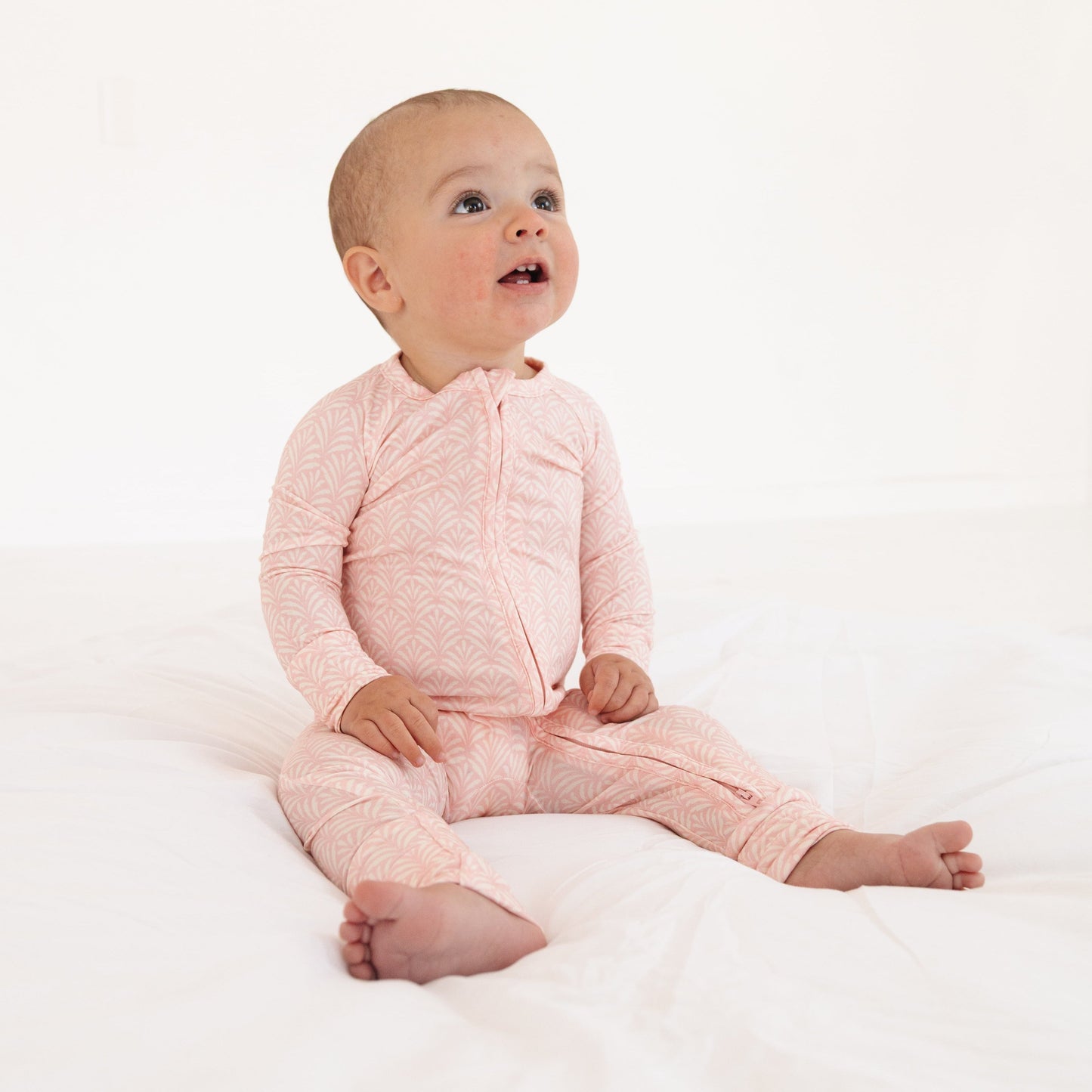 Pink Symphony Bamboo Sleeper