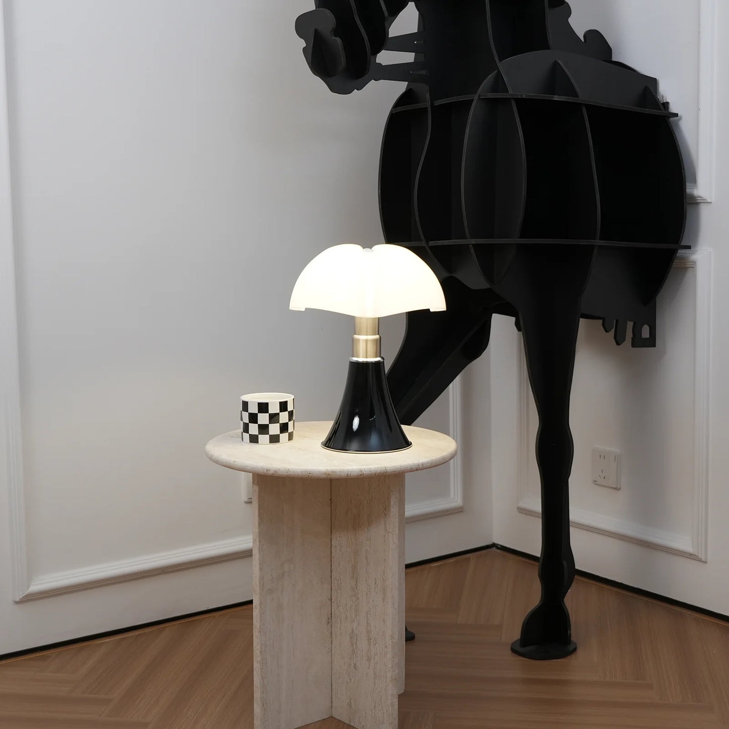 Lámpara de Mesa Acrílica Pipistrello