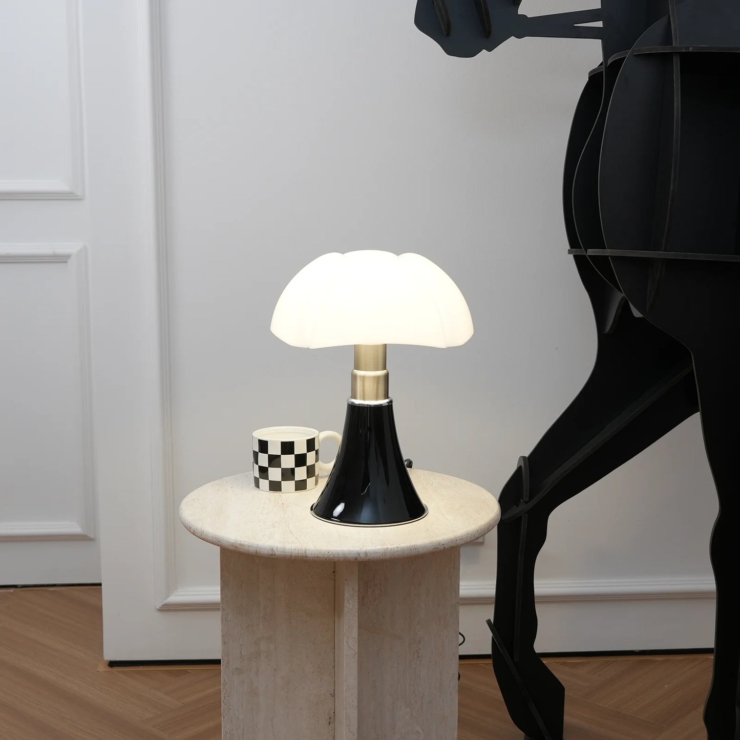 Lámpara de Mesa Acrílica Pipistrello
