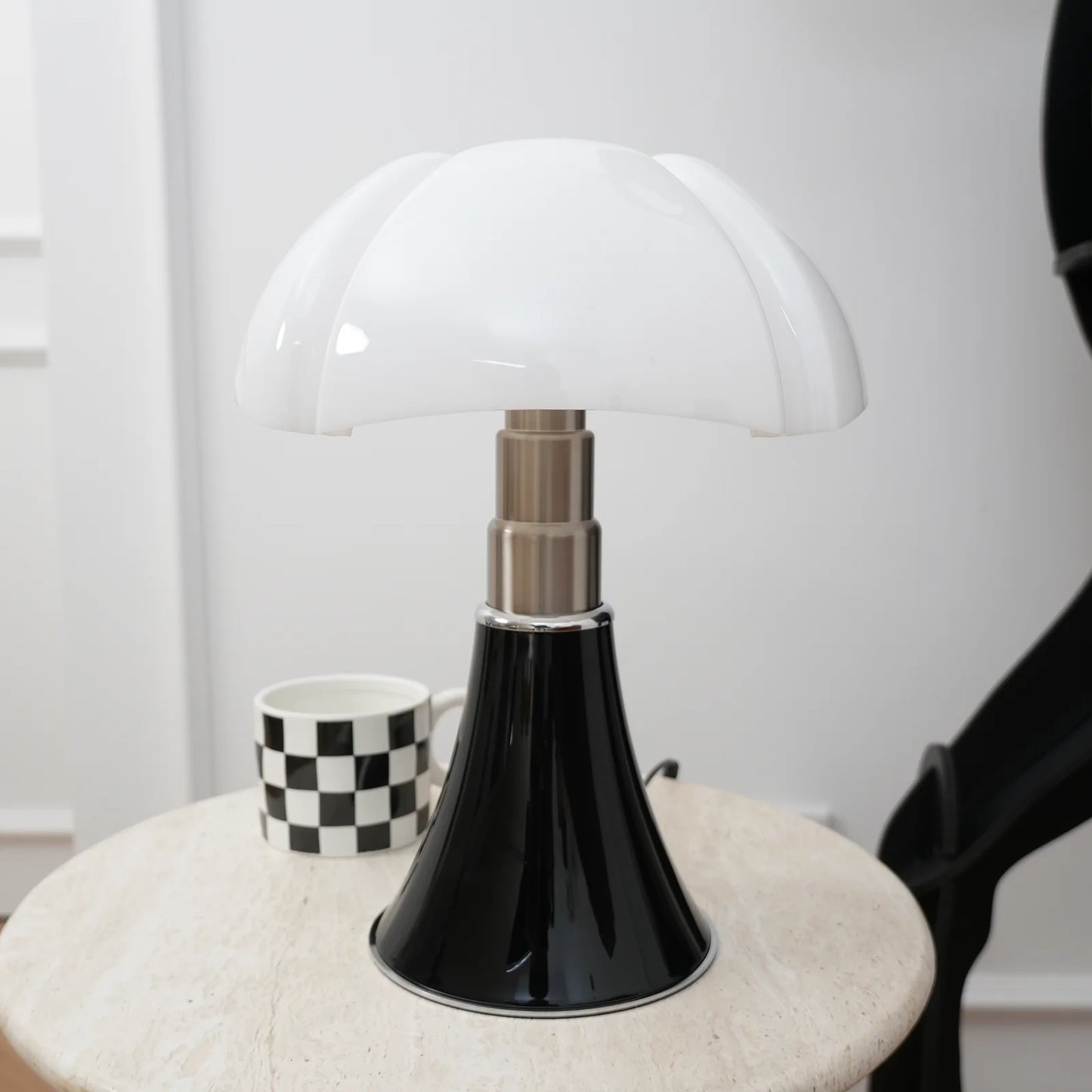 Lámpara de Mesa Acrílica Pipistrello