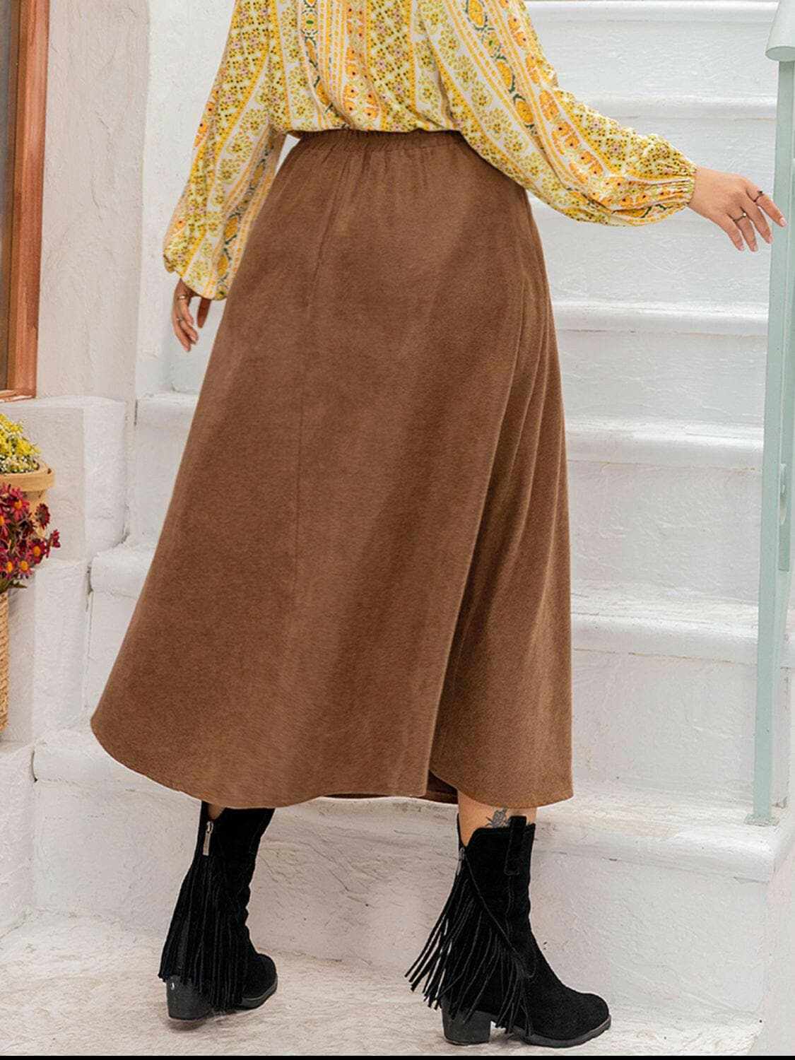 Outerwear Trendsi Plus size embroidered high waist skirt