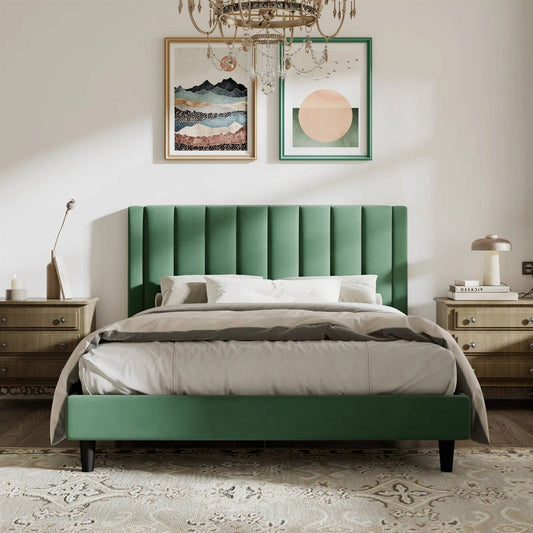 Base de cama tipo plataforma tapizada en terciopelo verde tamaño Queen con cabecero