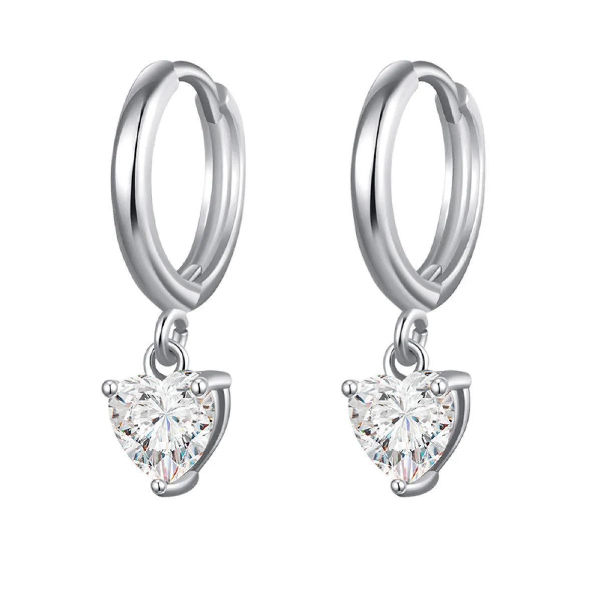 Pendientes de oro blanco con forma de corazón y diamantes