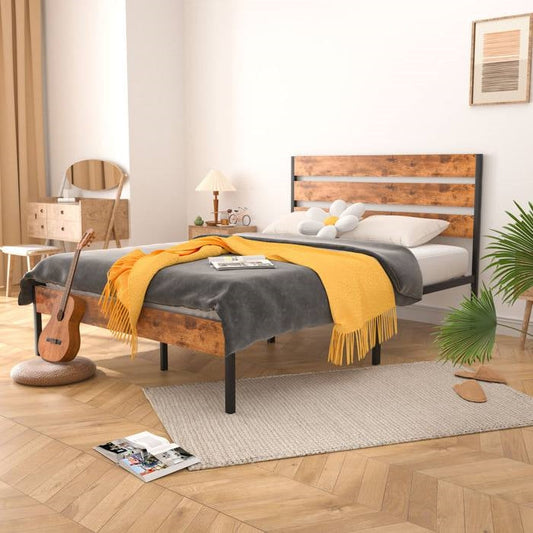 Base de cama de plataforma industrial Queen con cabecera y pie de cama de listones de madera marrón