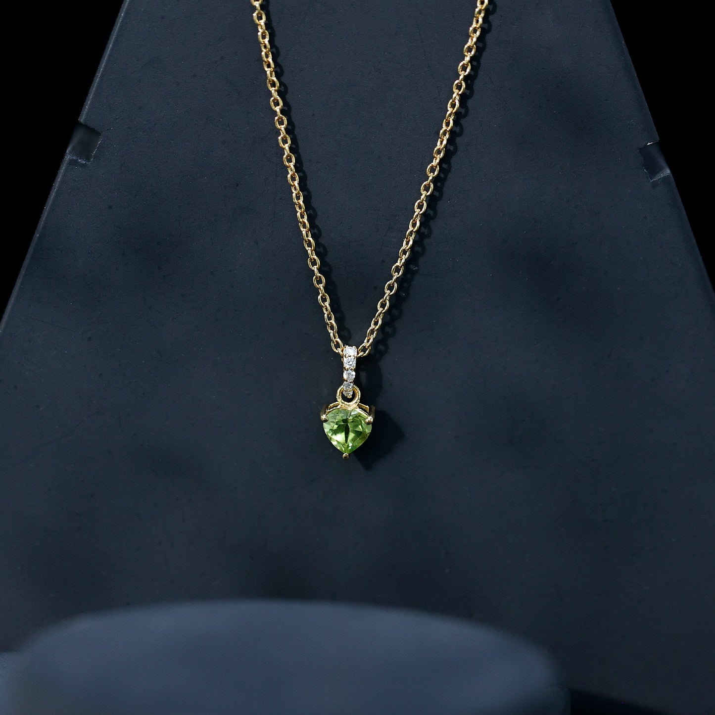 Natural Heart Shape Peridot Diamond Pendant Necklace with Chain