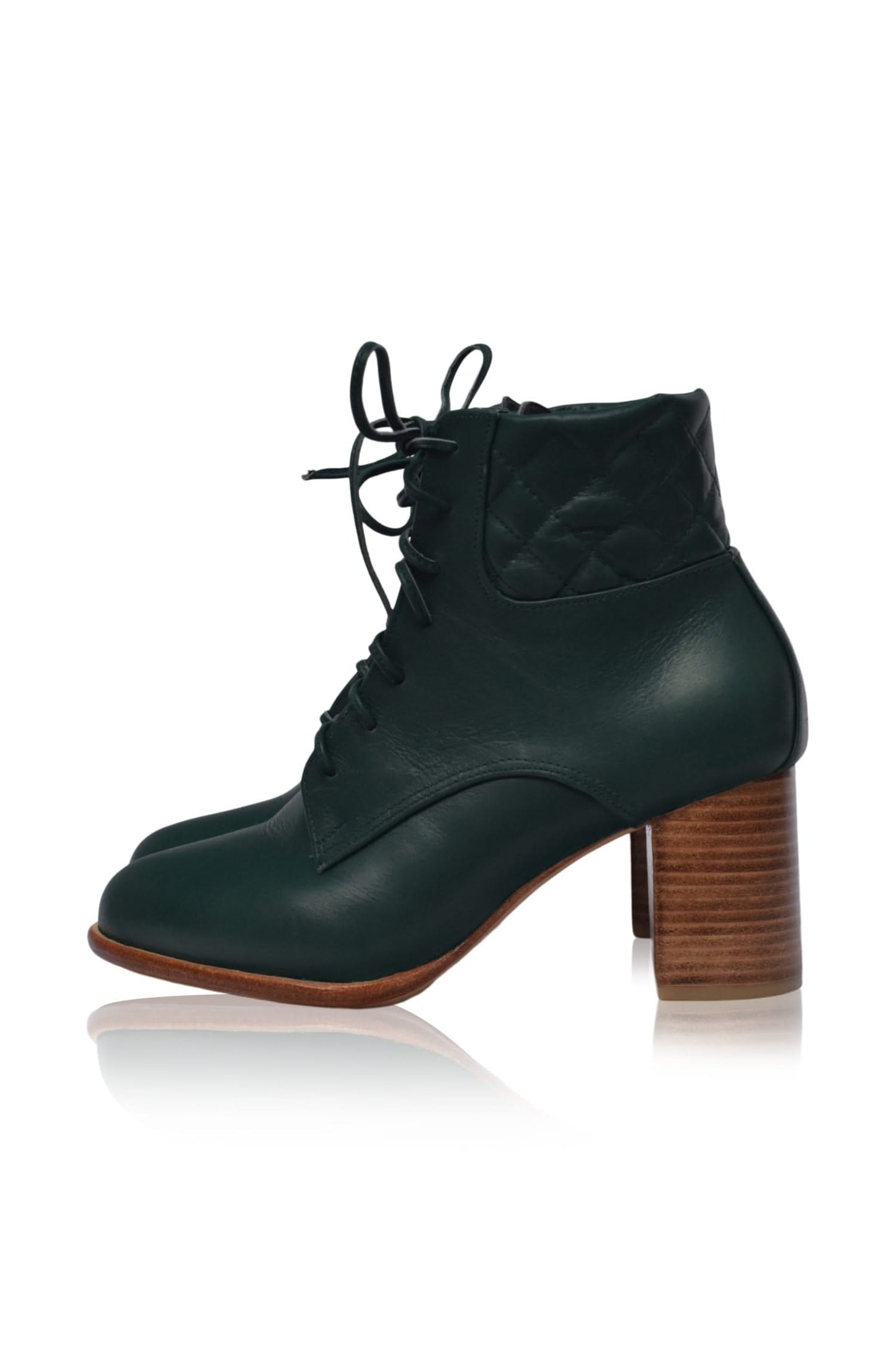 Botines de cuero a la moda: Zapatos de tacón alto de Rising Mara