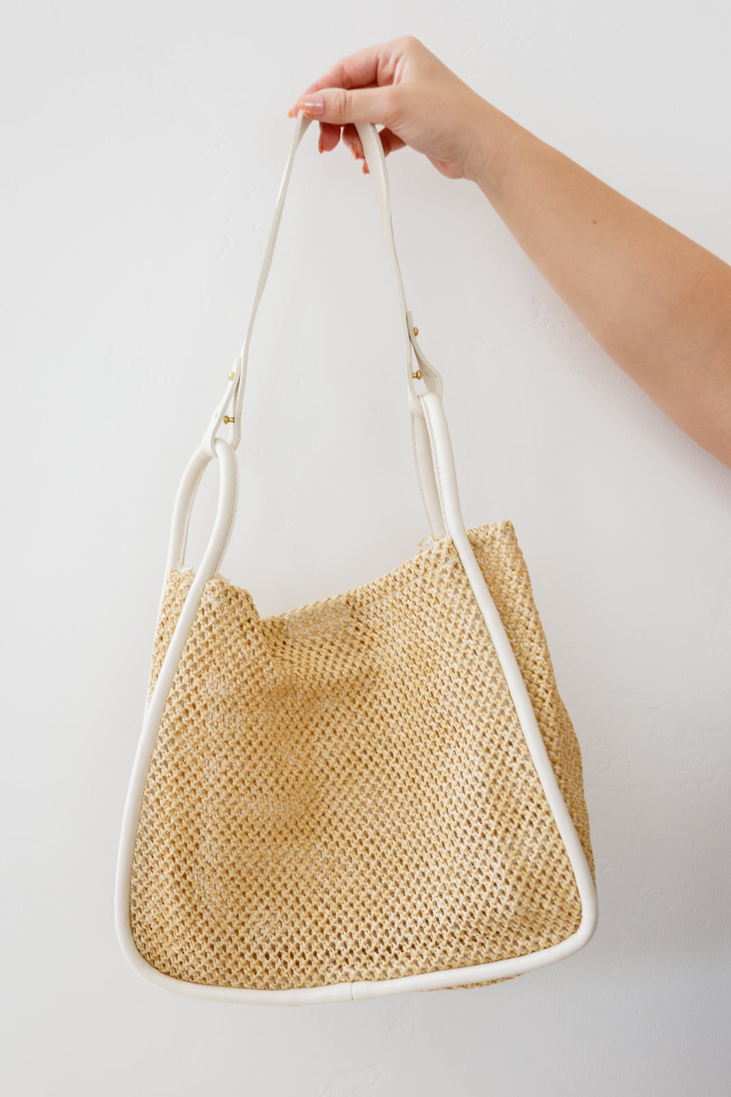Bolso Road Less Traveled con bolsa con cremallera en crema **VENTA FINAL**