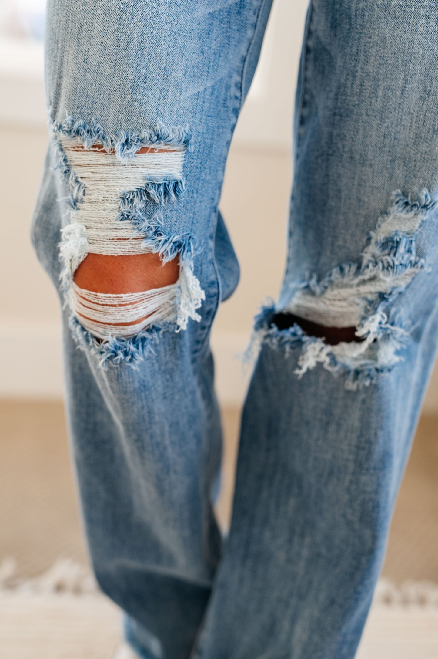 Jeans rectos tiro alto Rose estilo años 90 en lavado claro