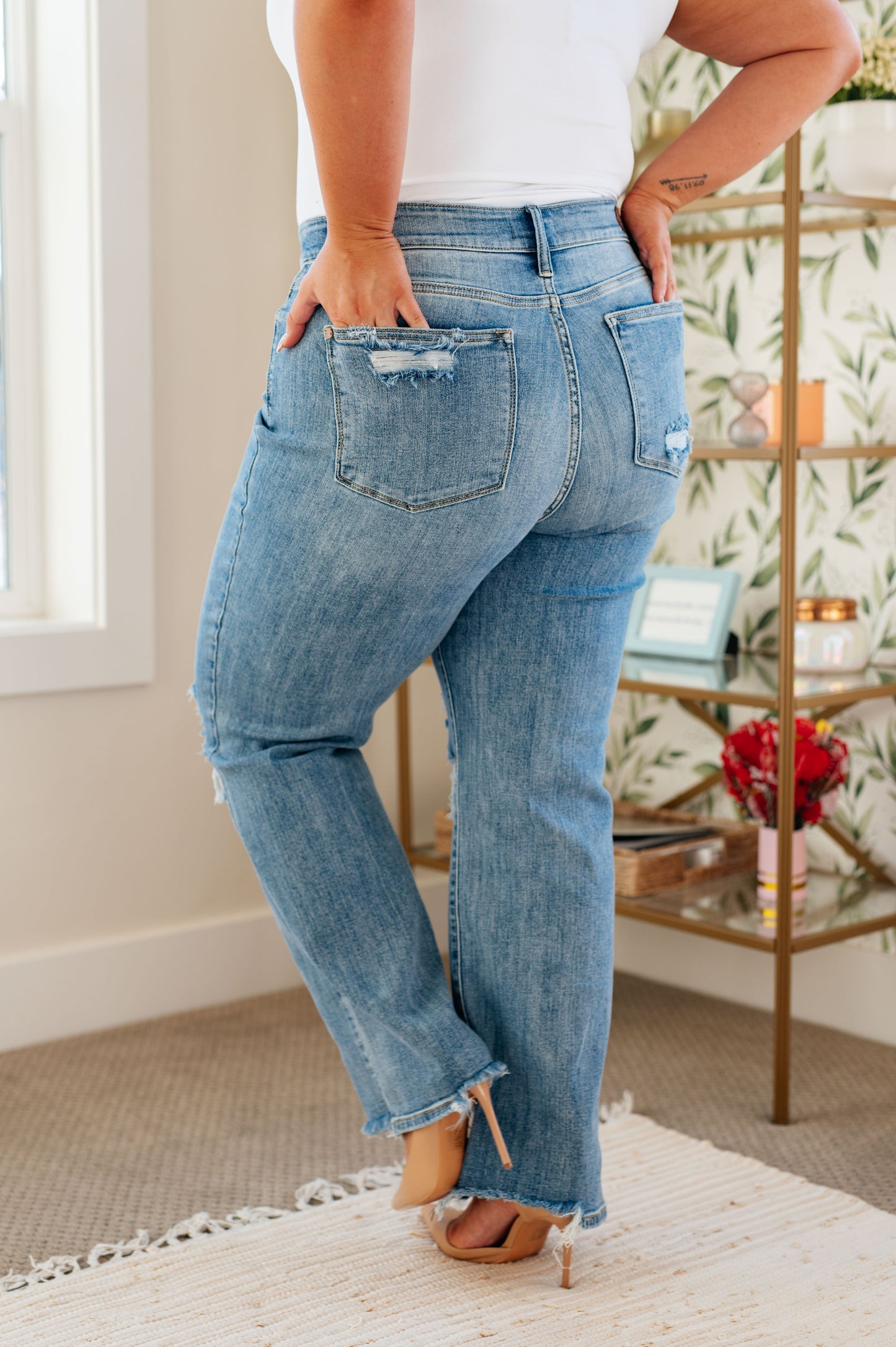 Jeans rectos tiro alto Rose estilo años 90 en lavado claro