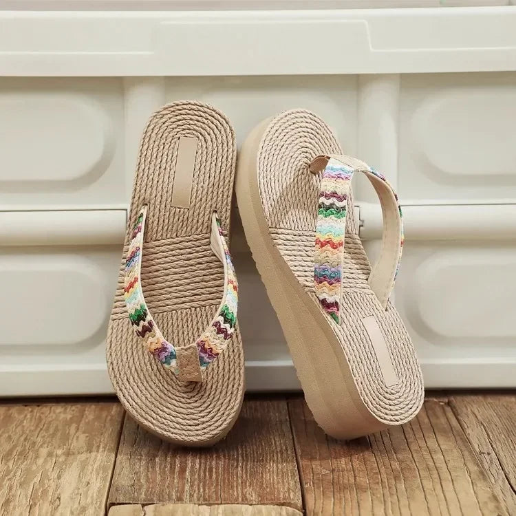 2026 Summer Hot Sale Women's Fashionable Raffia College-Style Vacation Beach Flat Flip-Flops Plus Szie 42