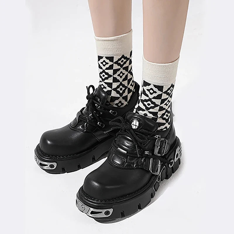 Platform Metal Punk Flats Cross Tied Buckle Single Shoes Zip Round Toe Gothic Runway Casual Women Shoes Goth Black Chunky