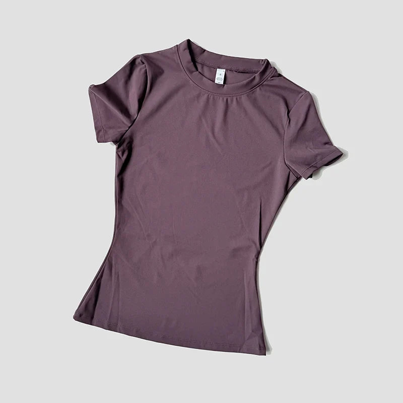 Seamless Moisture Wicking Yoga Shirt for Flexible Performance