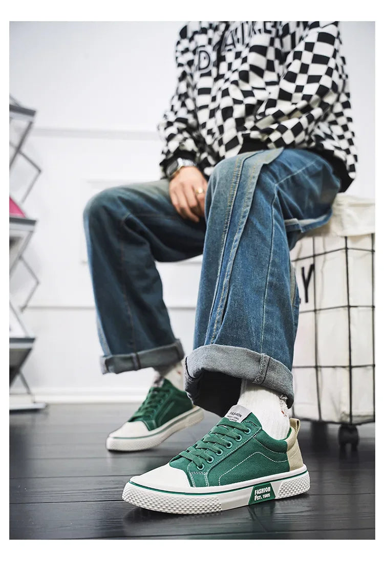 2026 New Summer Men's Breathable Versatile Skateboarding Shoes Men's Soft Bottom Casual Sports Trend Fashion Canvas Shoes 48size