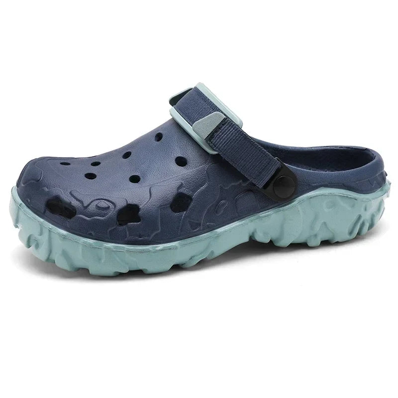 2025 Sandals for Men Black Red Breathable Home Slippers Outdoor Fashion Garden Shoes Clogs Couple Beach Shoes Women Sandals