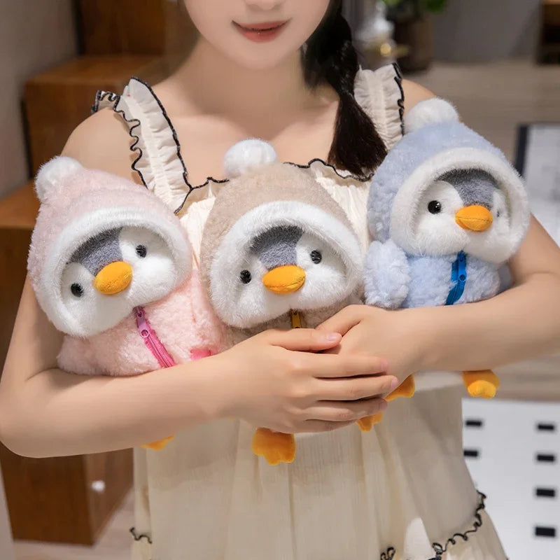 Peluche de pingüino con parka