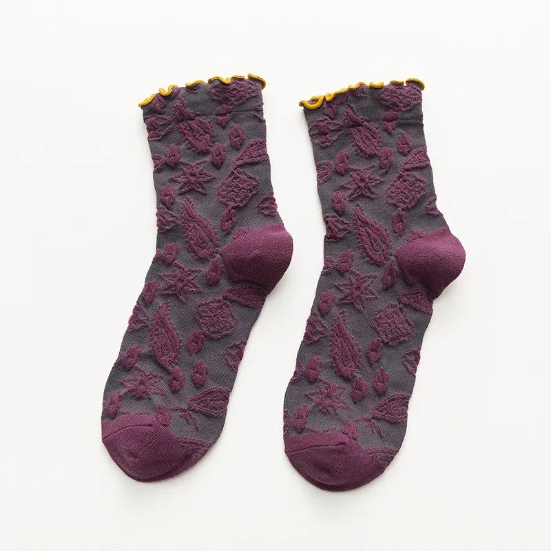 Harajuku Retro Vintage Frilly Ruffle Socks Women Korean Fashion Lace Flower Crew Socks Ethnic Japanese Kawaii Girls Cute Socks