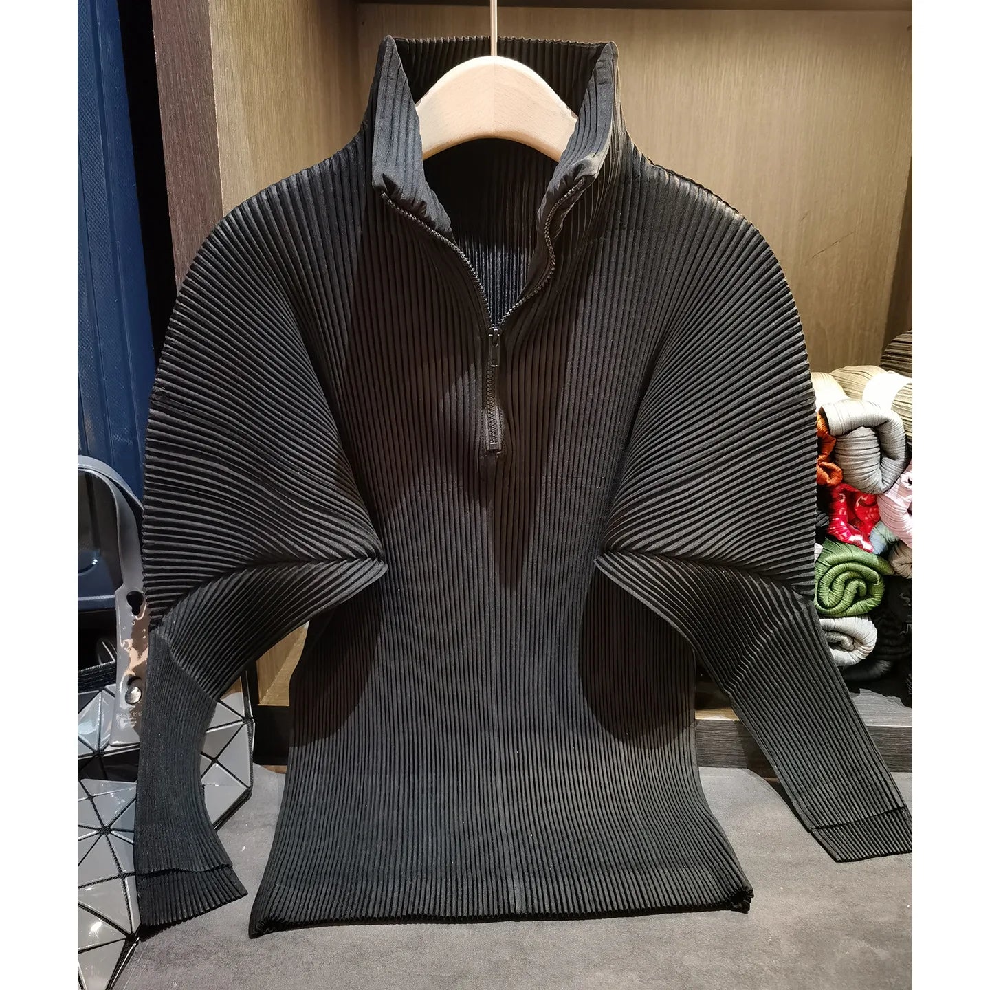 Miyake Pleated Sweatshirt Pit Stripe Zipper Standing Collar Jacket Women 2025 New Casual Pullover Hundred Pleat Skinny Tops
