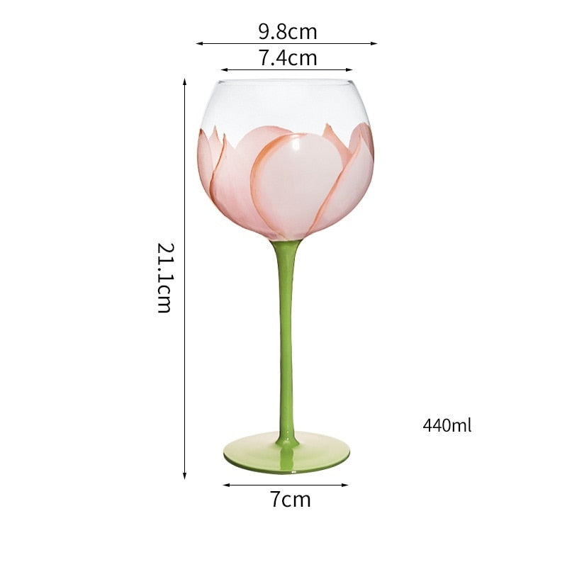 Copas de cristal con flores pintadas a mano