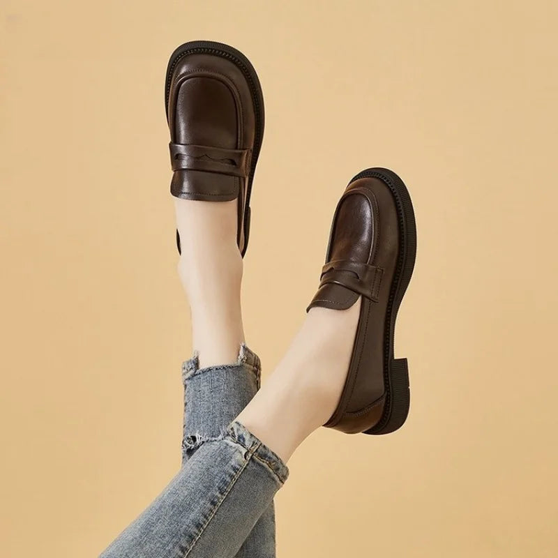Women's Soft Sole Loafers - Comfortable Slip-On Flats, Suitable for Commuting and Casual Wear, Minimalist Design, Mother's Shoes