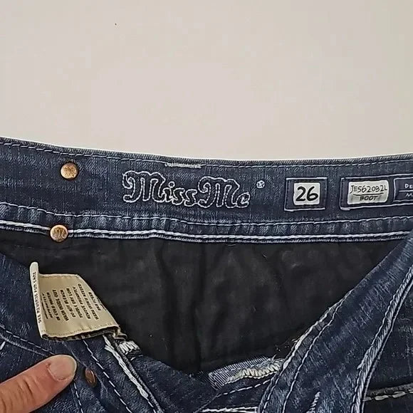 Women Vintage Hip Hop Slim Wrap Buttocks Flared Jeans Y2k Gothic Diamond Letter Embroidery Low Rise Sexy Denim Pants Streetwear