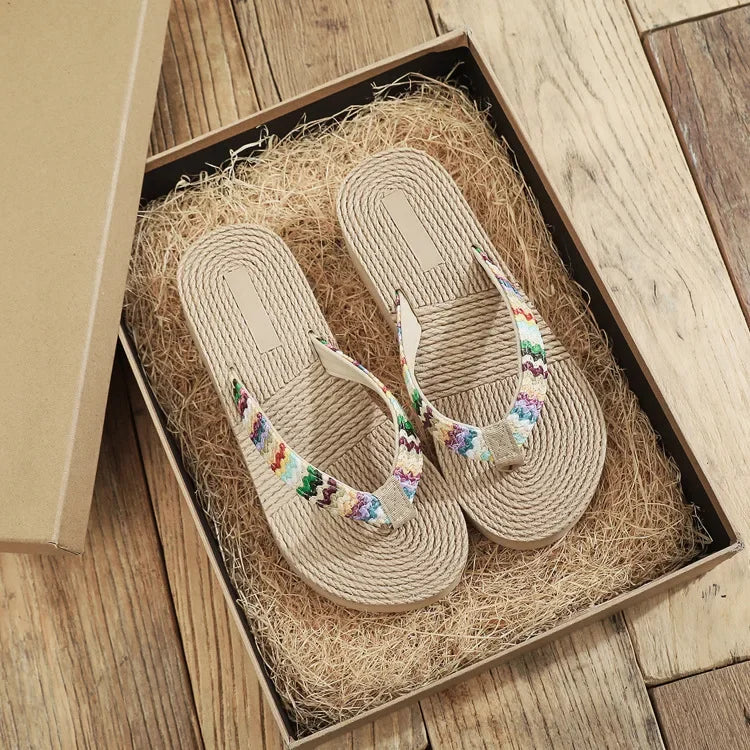 Women's Fashion Trend, Anti Slip, Wear-resistant, Comfortable Soft Bottom, Ethnic Style Flat Heel Flip Flops