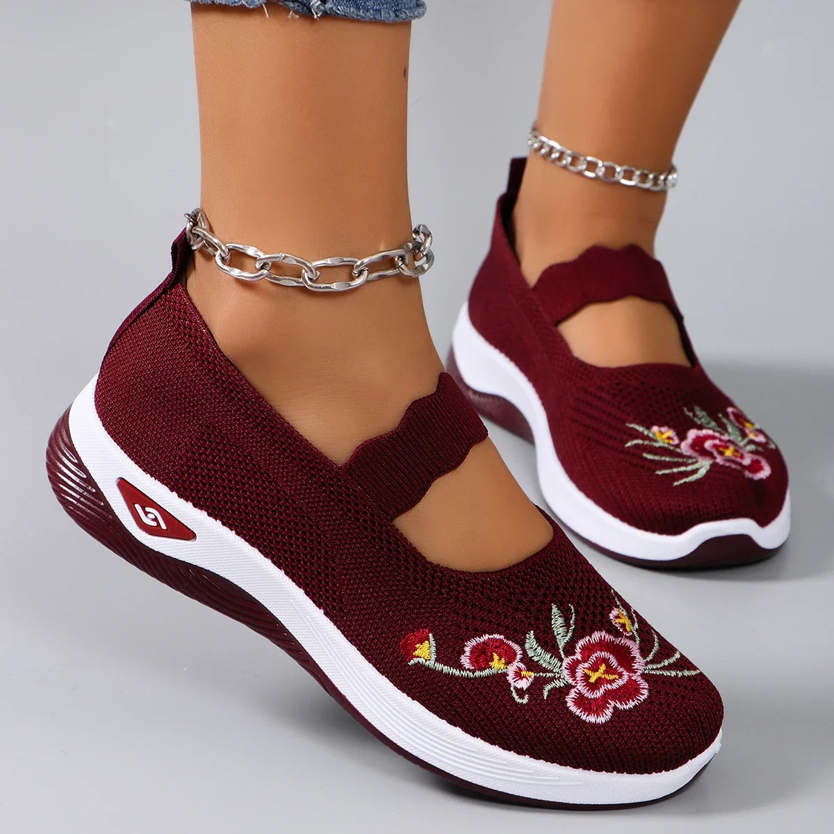 Spring new women's sports shoes, fashionable, breathable, lightweight, non-slip, wear-resistant, casual sports shoes, flat shoes