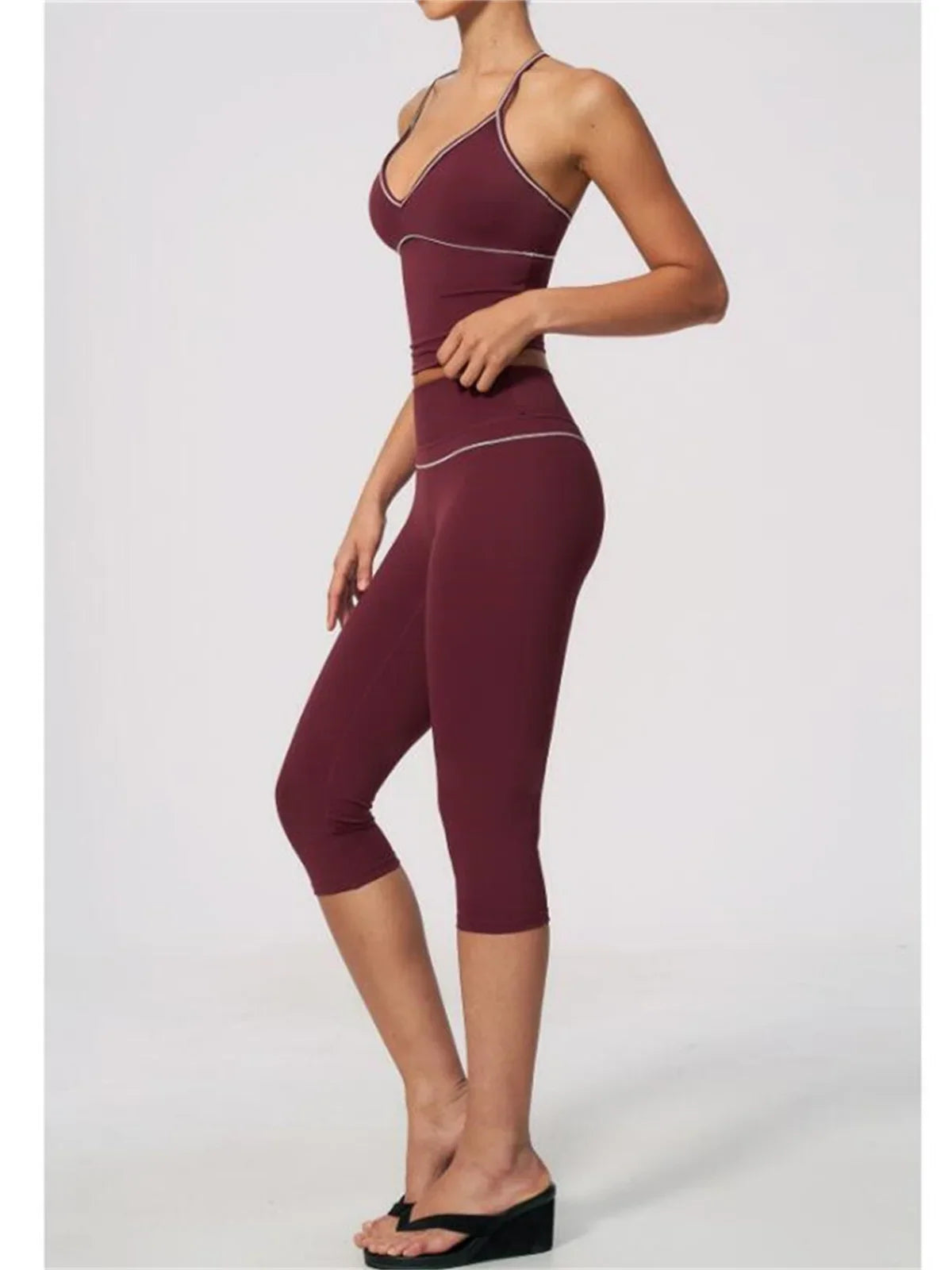 Summer Color Blocking Yoga Suit Women Tracksuit Hanging Neck V Neck Slim Sports Vest Tight Hip Lifting Capri Pants Fitness Sets