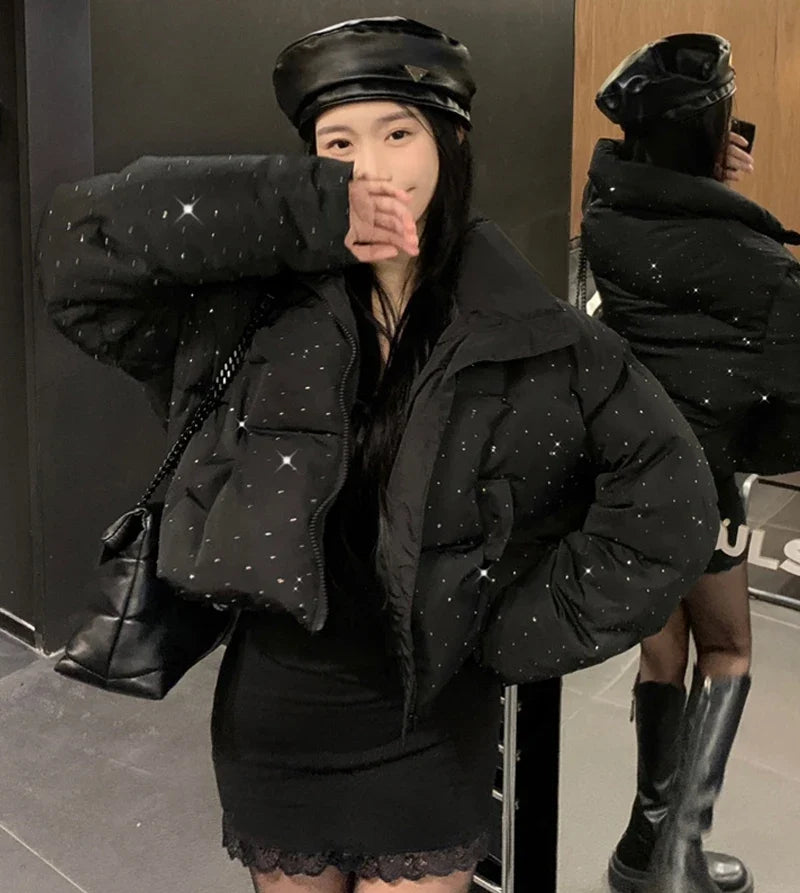 2026 New Winter Clothing Parkas Women's Outwear Short Coats Korean Rhinestone Coat Ladies Thickened Warm Cotton Puffer Jackets