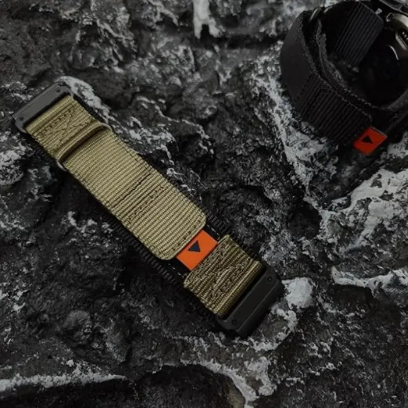 Garmin QuickFit 22/26mm Nylon Loop Band with Orange Pull Tab