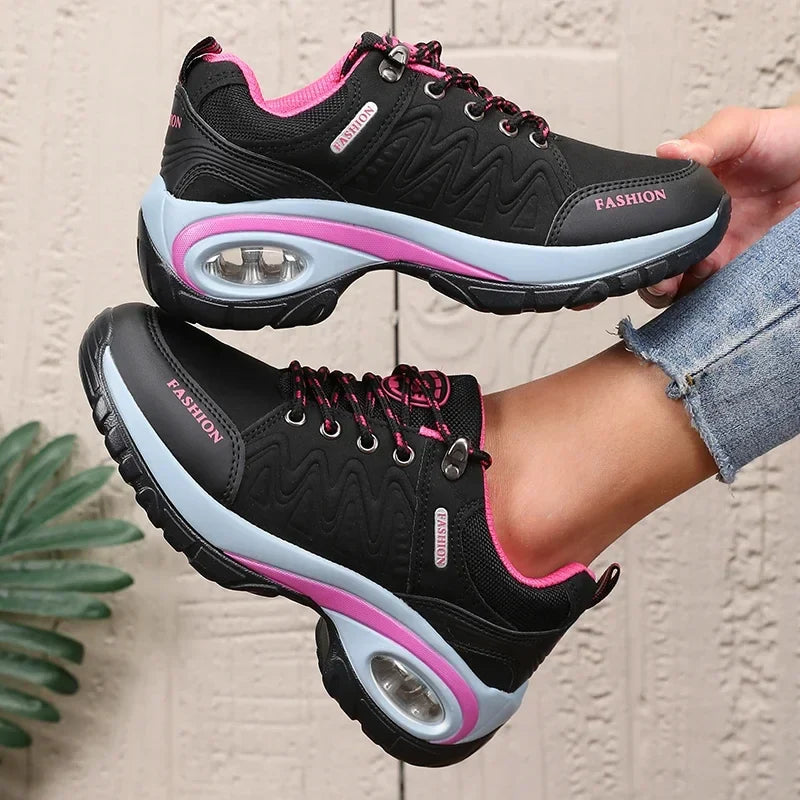 Fashionable Women's Black Genuine Leather Sports Shoes  Breathable and Comfortable Sports Shoes Suitable for Daily Use Exercise