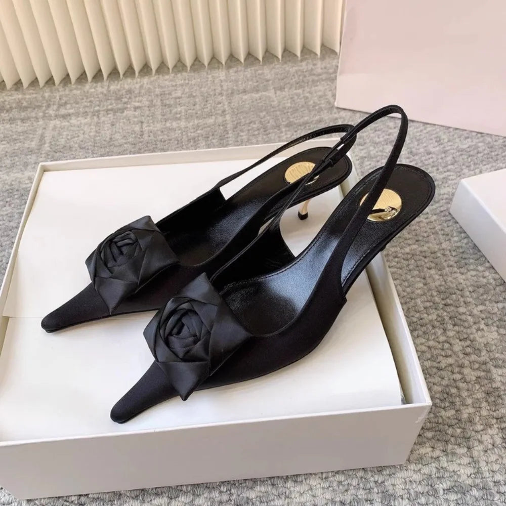 2026 Summer Women's New Pointed Shallow Mouth Sandals Fashion Show Party Wedding Women's Large Size Stiletto Sandals