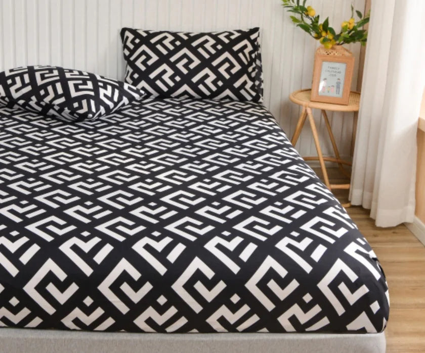 Simple Style Bedsheet Breathable Bed Cover Fitted Sheet with Elastic Band Mattress Protector Home Bed Linen (No Pillowcase)