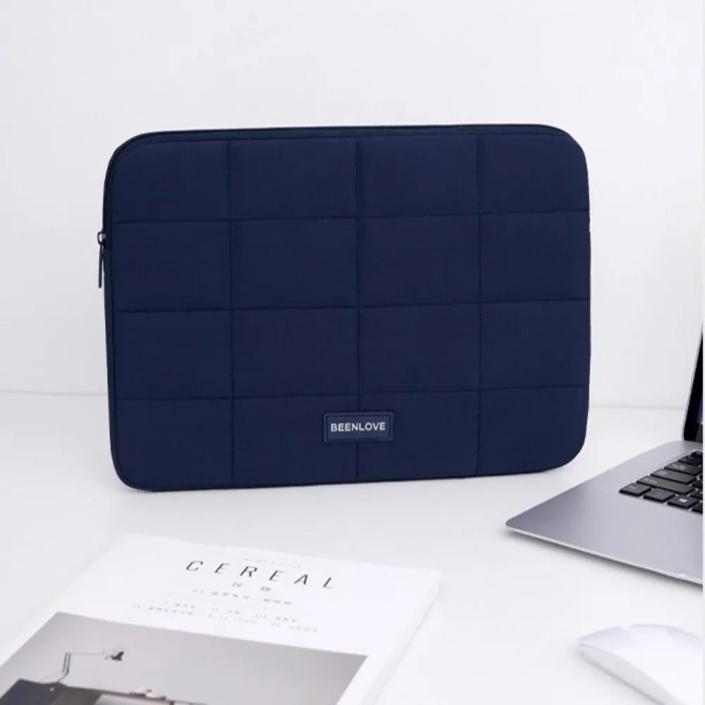 14/15.6inch Quilted Tablet Bag Shockproof Solid Color Travel Tablet