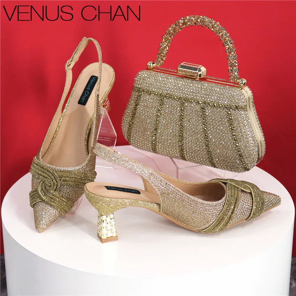 Zapatos y bolso de diseño italiano para mujer