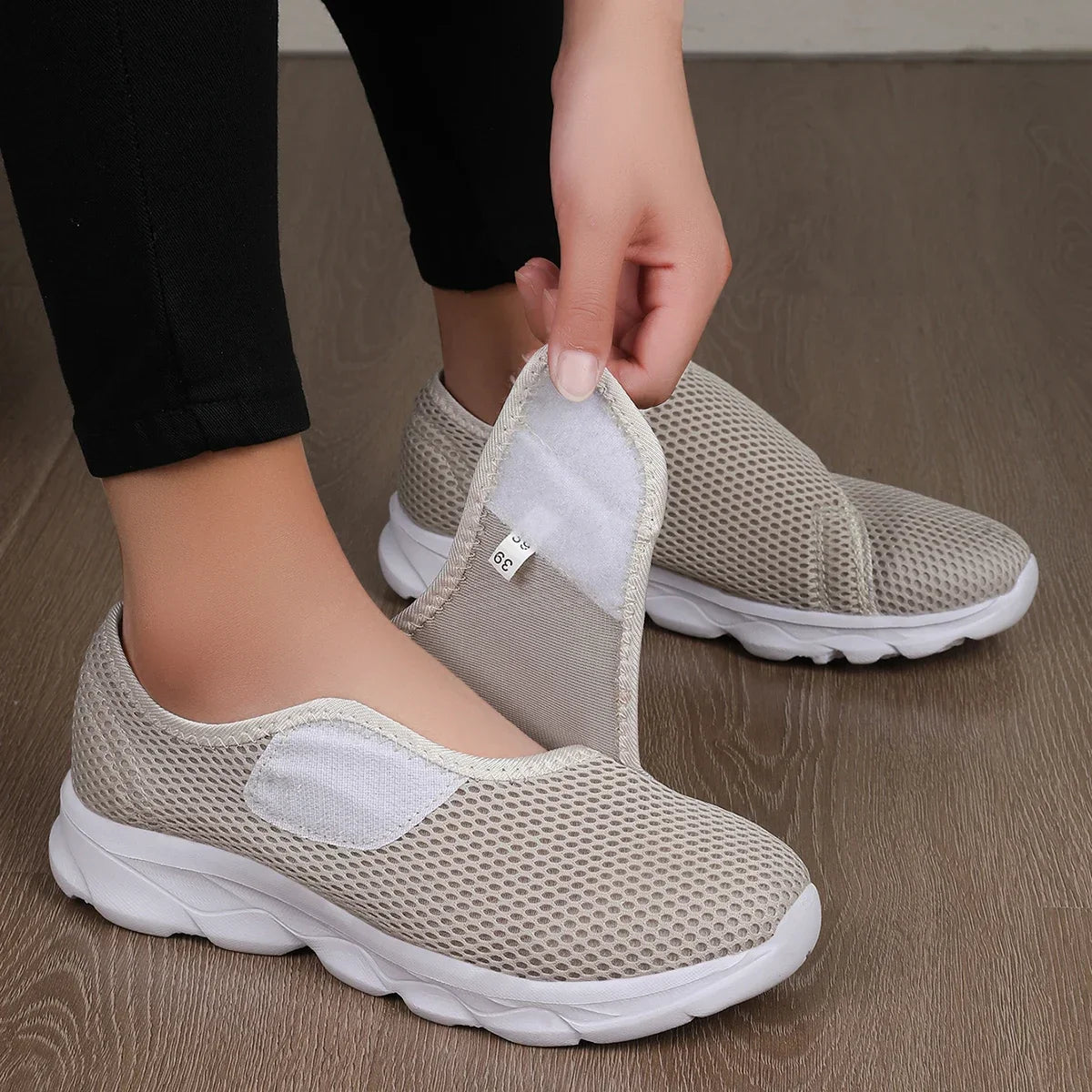 Unisex New Women Orthopedics Wide Feet Swollen Walking Casual Shoes Thumb Eversion Adjusting Soft Comfortable Diabetic Men Shoes