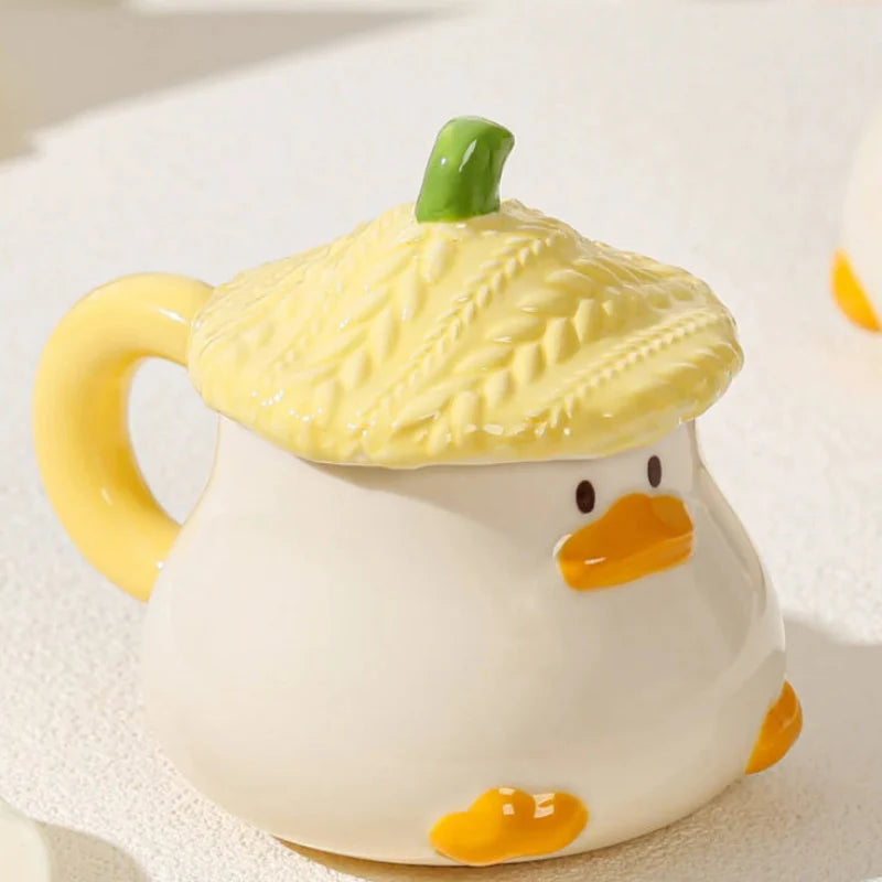 Taza de pato kawaii con tapa