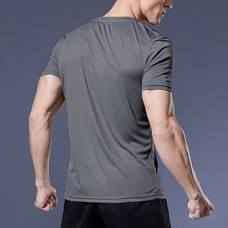 Men Quick Dry Compression Sport Shirt for Gym and Training