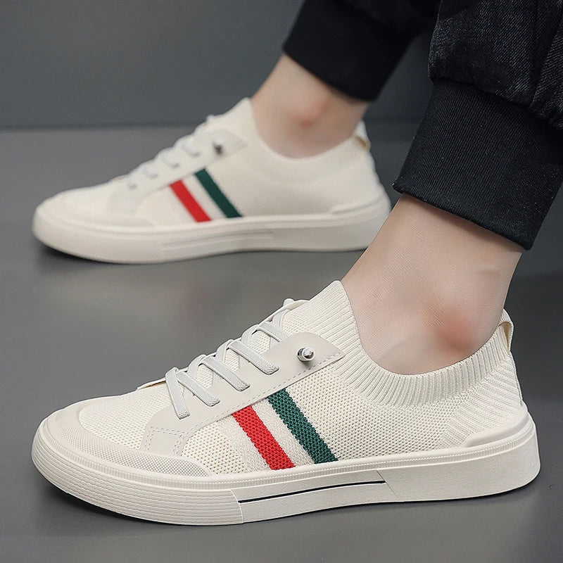 Fashionable Striped Sports Shoes with Breathable and Soft Soles, Summer Breathable Mesh Fabric, White Casual Shoes, Flat Bottom