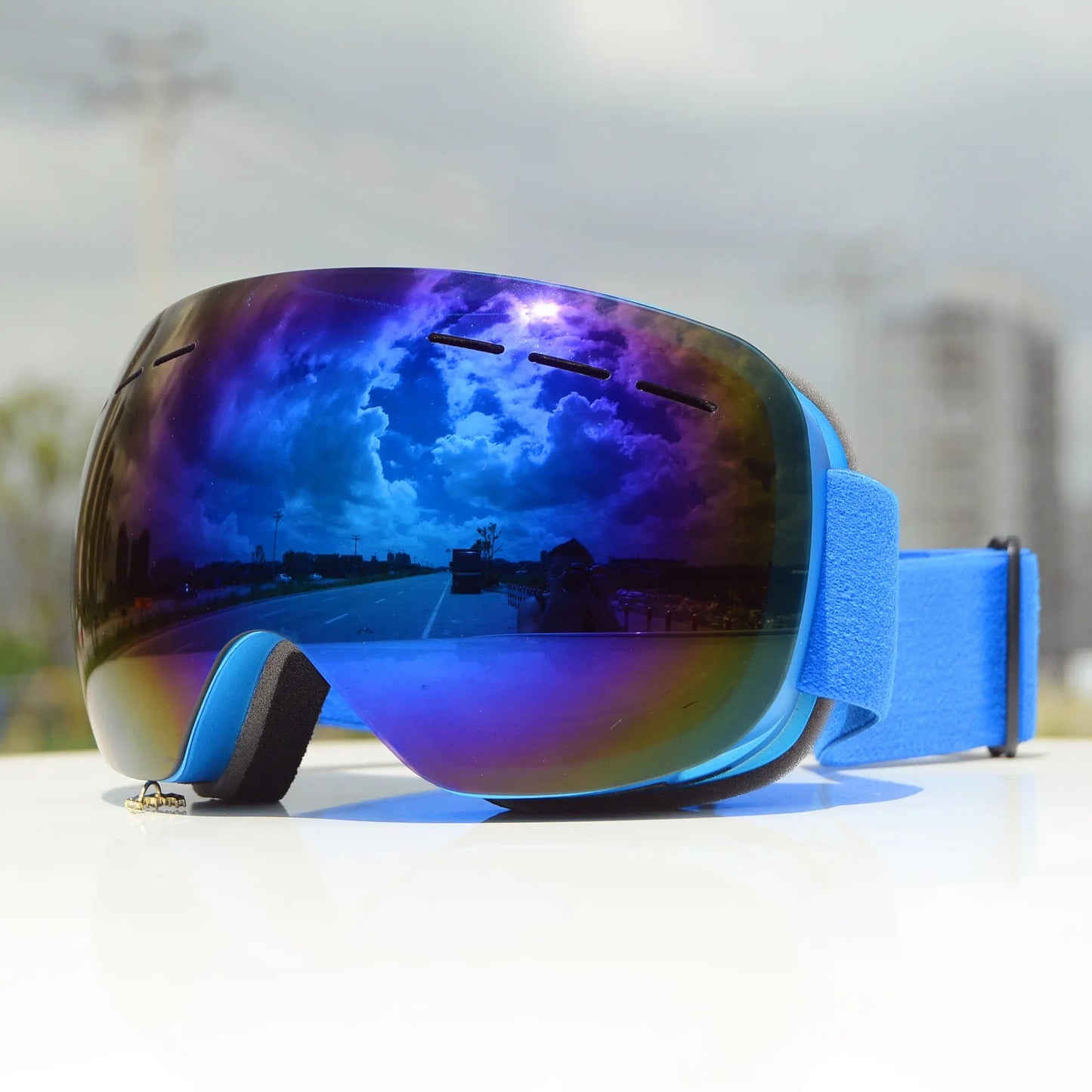 Clear Vision on the Slopes Ski Goggles