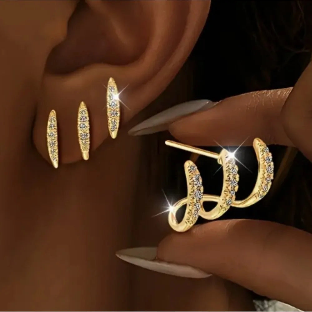 2pcs Elegant Rhinestone Three-Claw Earrings for Women Luxurious & Cute