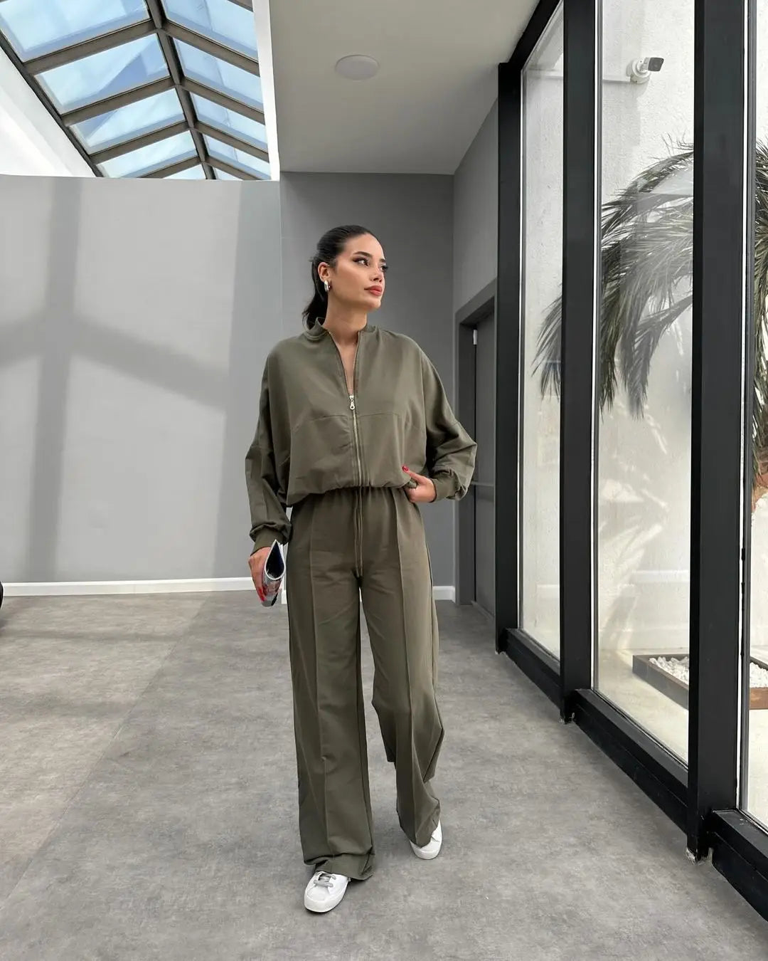 Fashion Women's Suit Zipper Trousers Round Neck Sweatshirt Wide Leg Trousers 2 Piece Set Conjuntos De Pantalón Fall Clothes 2025