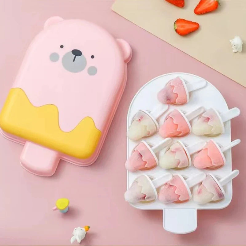 Molde para helado con forma de oso.
