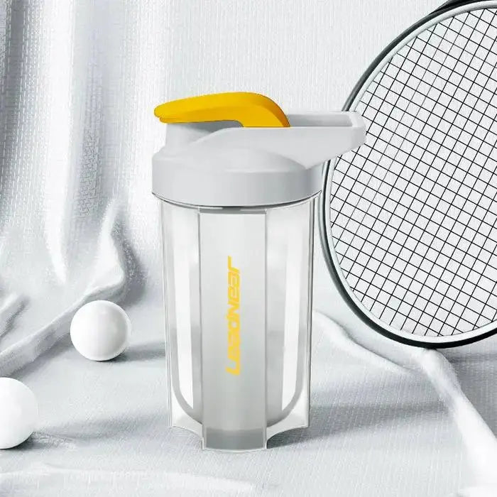 Portable Fitness Shaker Bottle with 500ml Capacity