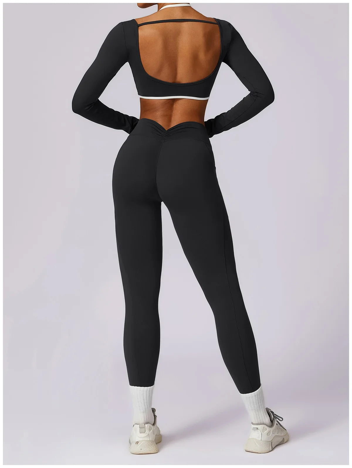 2-Piece Activewear Set – Long Sleeve Crop Top & Leggings