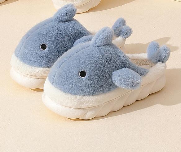Pantuflas de tiburón suaves